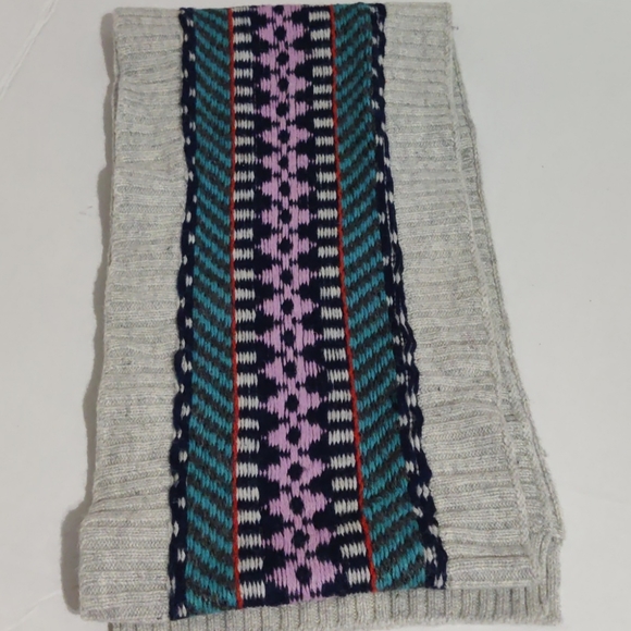 American Eagle Outfitters scarf NWOT - Picture 1 of 4